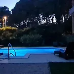 Nane Apartament Banjol
